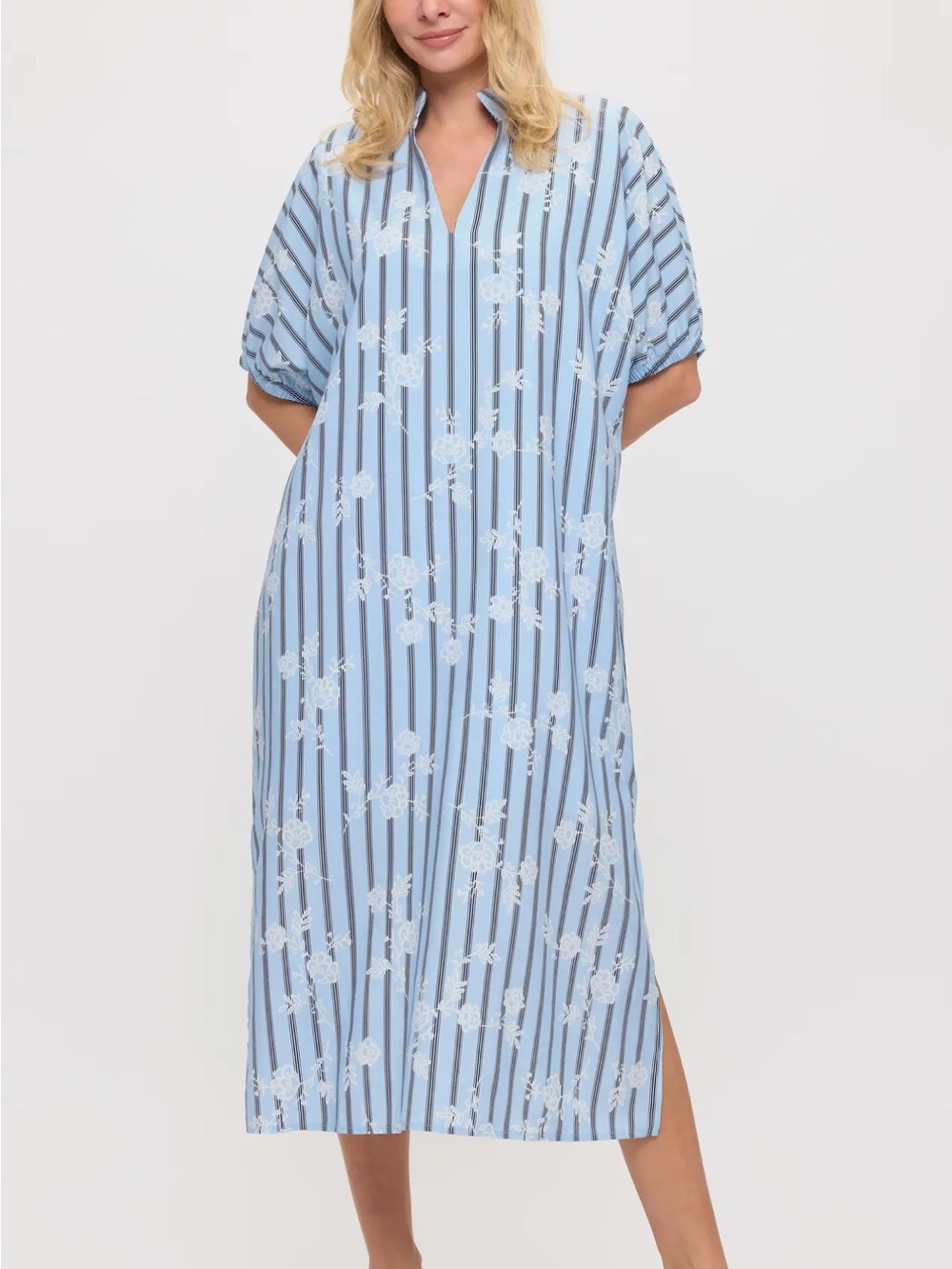 NWT Beeson River Light Blue and Navy Striped Floral Maxi Dress, S-L